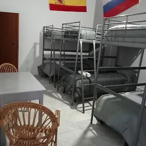 Albergue Dama Hostelbb, Nápoles
